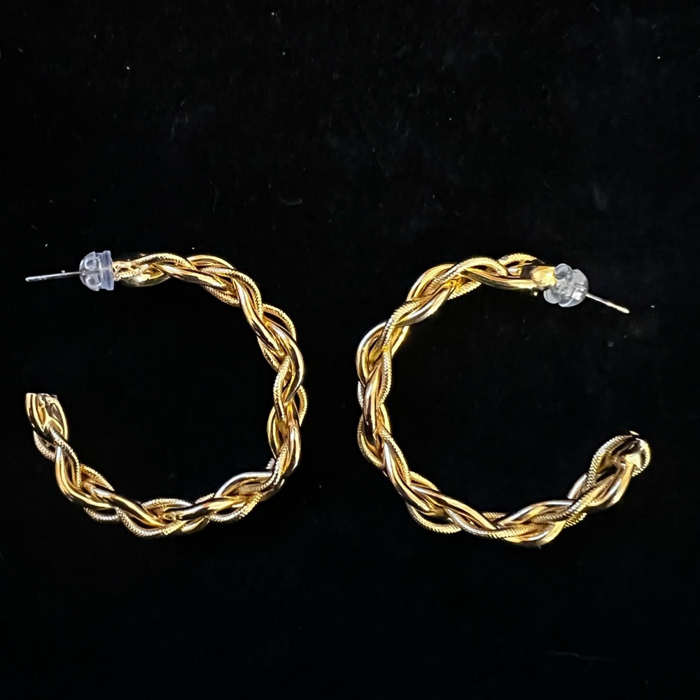 Vintage 1.5” Gold Tone Braided Hoops